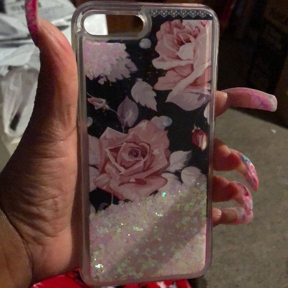 iPhone 7/8 Plus Black flowered case with glitter